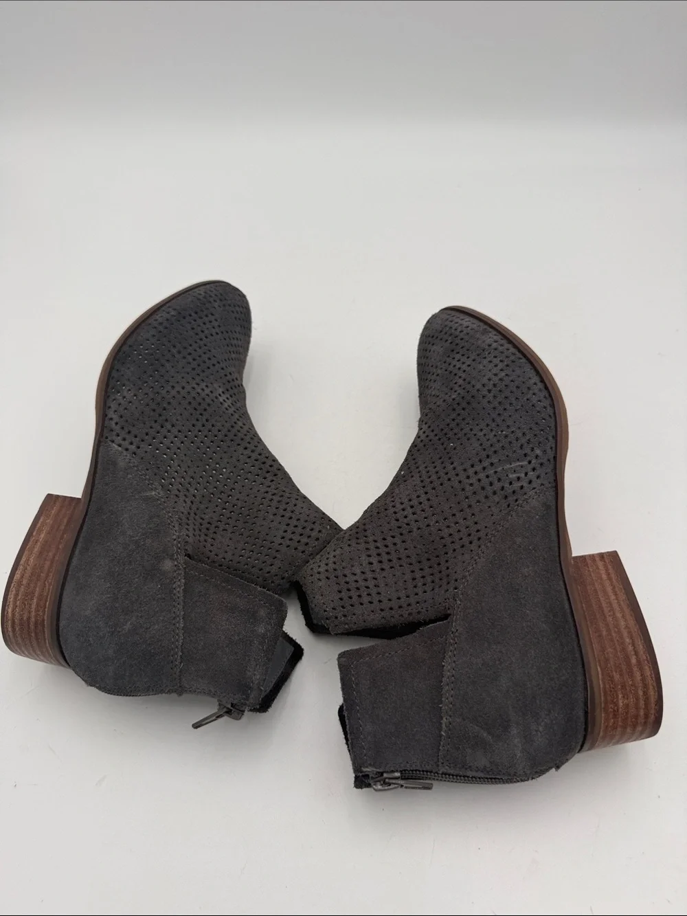 Crown vintage Charcoal Perforated Suede Ankle Boots women 9.5M fall winter Y2K